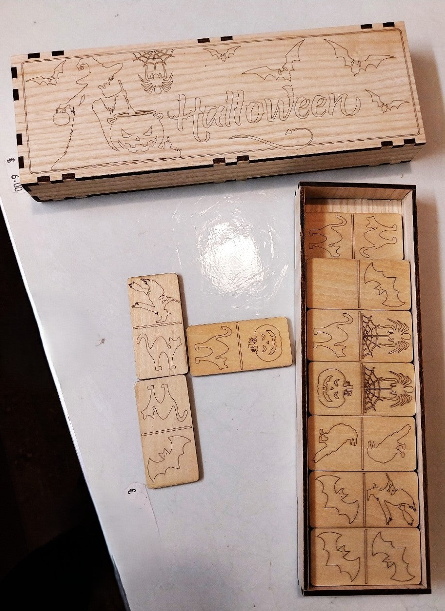 Jeux de société - jouets - enfants +3ans (domino)