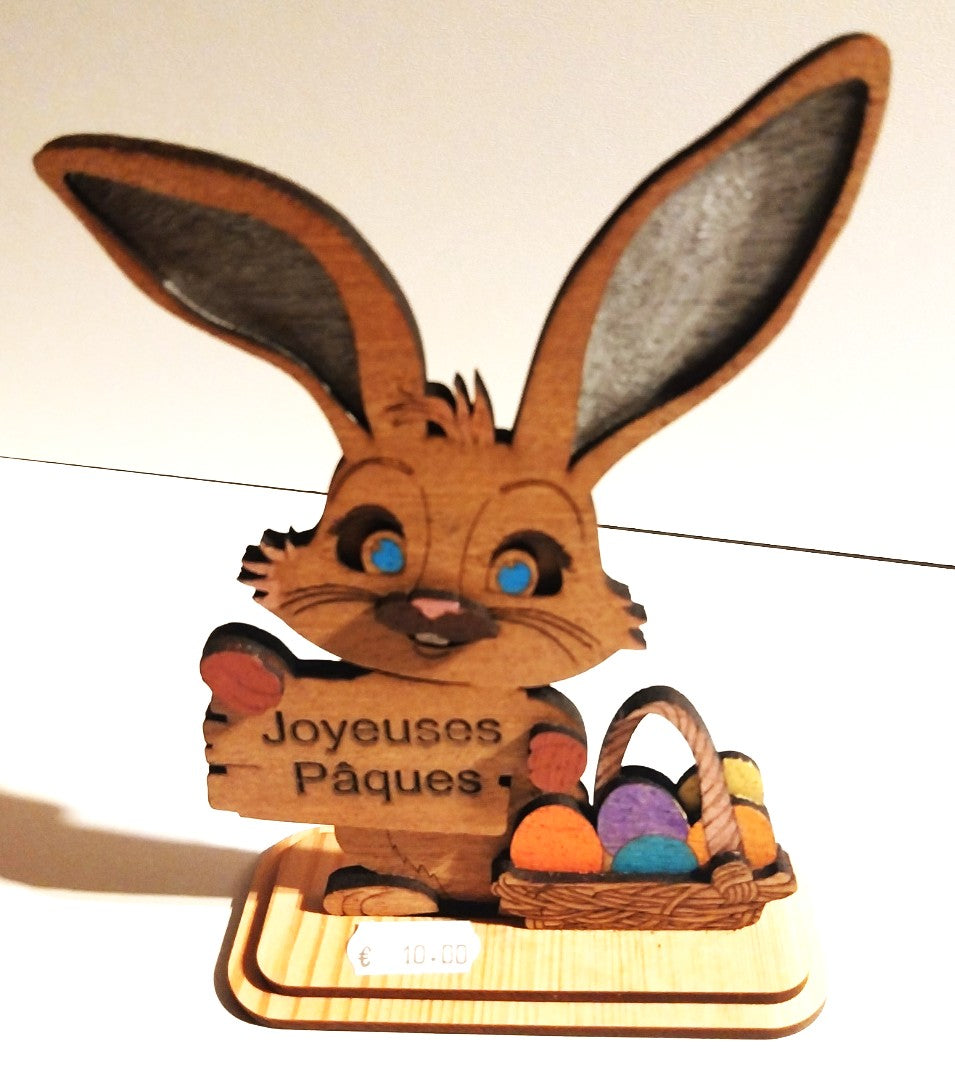 figurines en bois